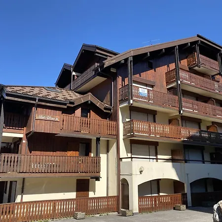 Renove Pour 4 Personnes, Centre Station, Proche Pistes Et Commodites *