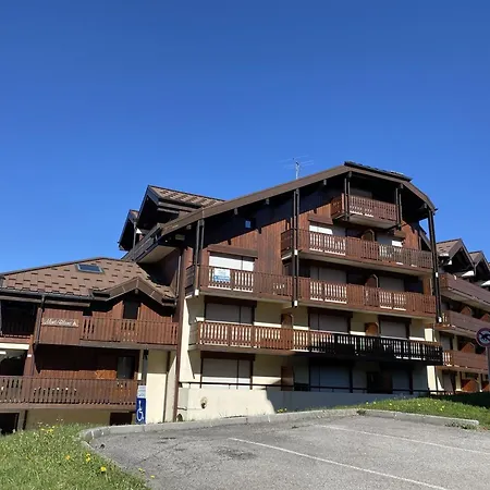 Apartment Renove Pour 4 Personnes, Centre Station, Proche Pistes Et Commodites Arâches